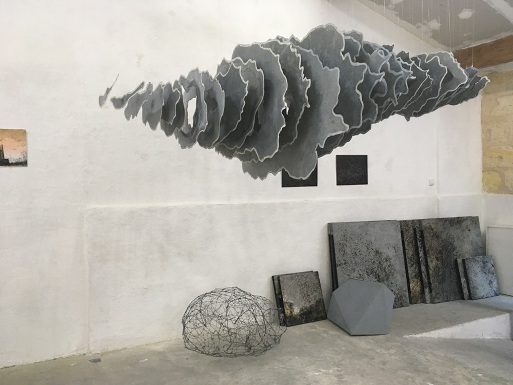 2019-04-09 20.06.31_light